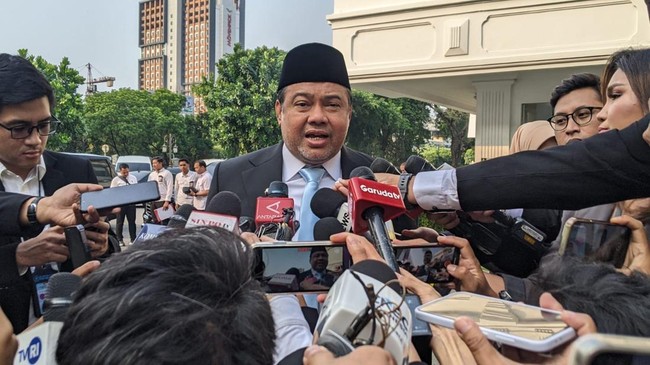 Buruh Desak Pemerintah Batasi Outsourcing dan Hapus Pesangon 0,5 Kali, Aksi Bergelombang akan Digelar