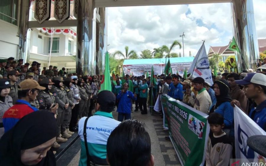 Demo Buruh Kutai Timur: PHK Sepihak dan Perlindungan Tenaga Lokal Jadi Tuntutan Utama