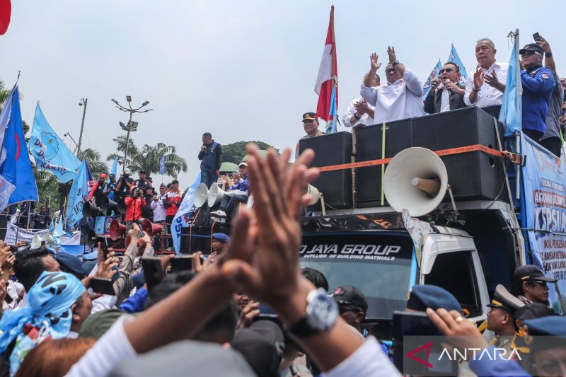 RUU PPRT Disahkan Jadi UU: Pekerja Rumah Tangga Dapat Jaminan Upah dan THR