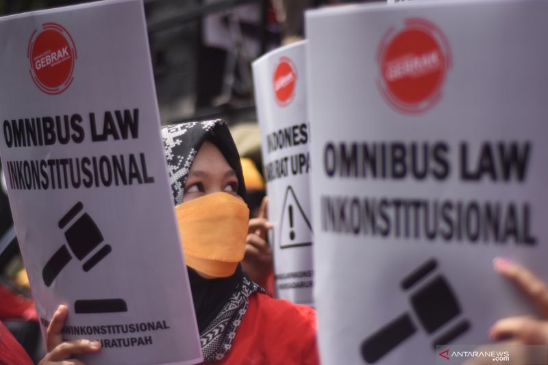 PKS: UU Ketenagakerjaan Harus Jadi Fondasi Pekerja Sejahtera dan Industri Kuat