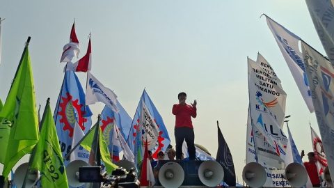 Buruh Kawal Pengesahan UU Perlindungan Ketenagakerjaan, 11 Tuntutan Diajukan ke DPR