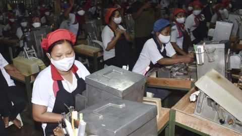 UU Ketenagakerjaan Baru Direspons Buruh: Perlindungan Lebih Kuat, tapi Celah Masih Terbuka