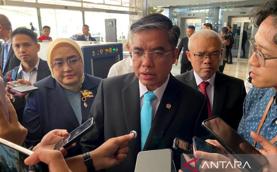 UU Ketenagakerjaan Baru Perketat PHK, Outsourcing Dapat Pesangon, PKWT Dibatasi 4 Tahun